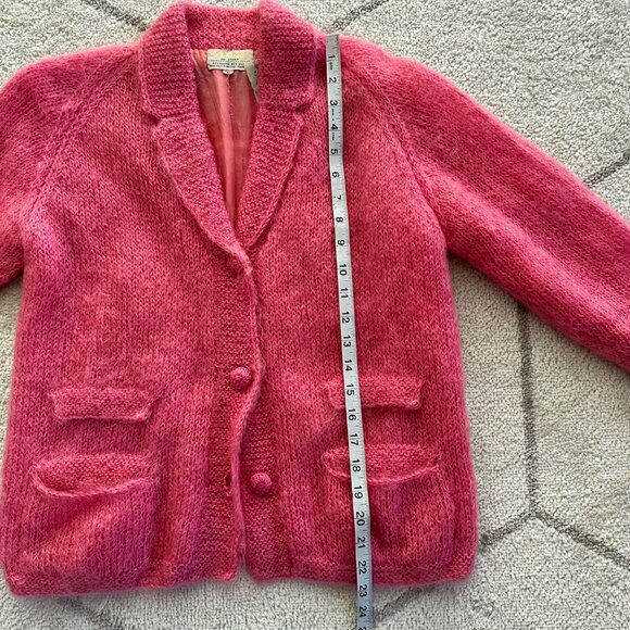 Vintage 60s Pretty in Pink Mohair & Wool Hand Knitted Cardigan Sweater Jackie-O - Picture 3 of 8